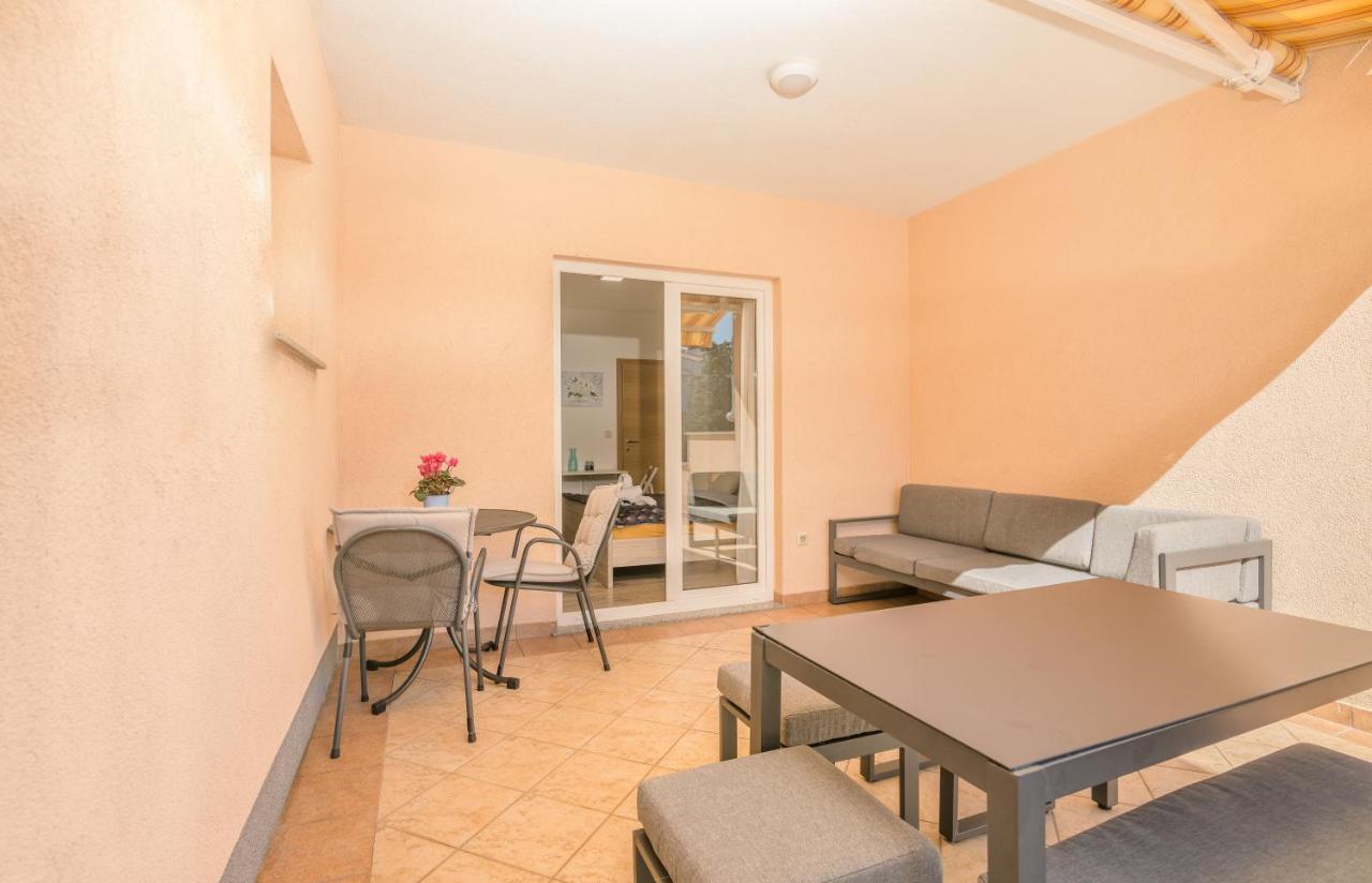 Apartment Stella Di Mare 2 Krk Town Kültér fotó
